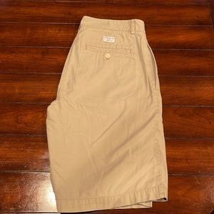 Vineyard Vines Mens Khaki Shorts Size 30